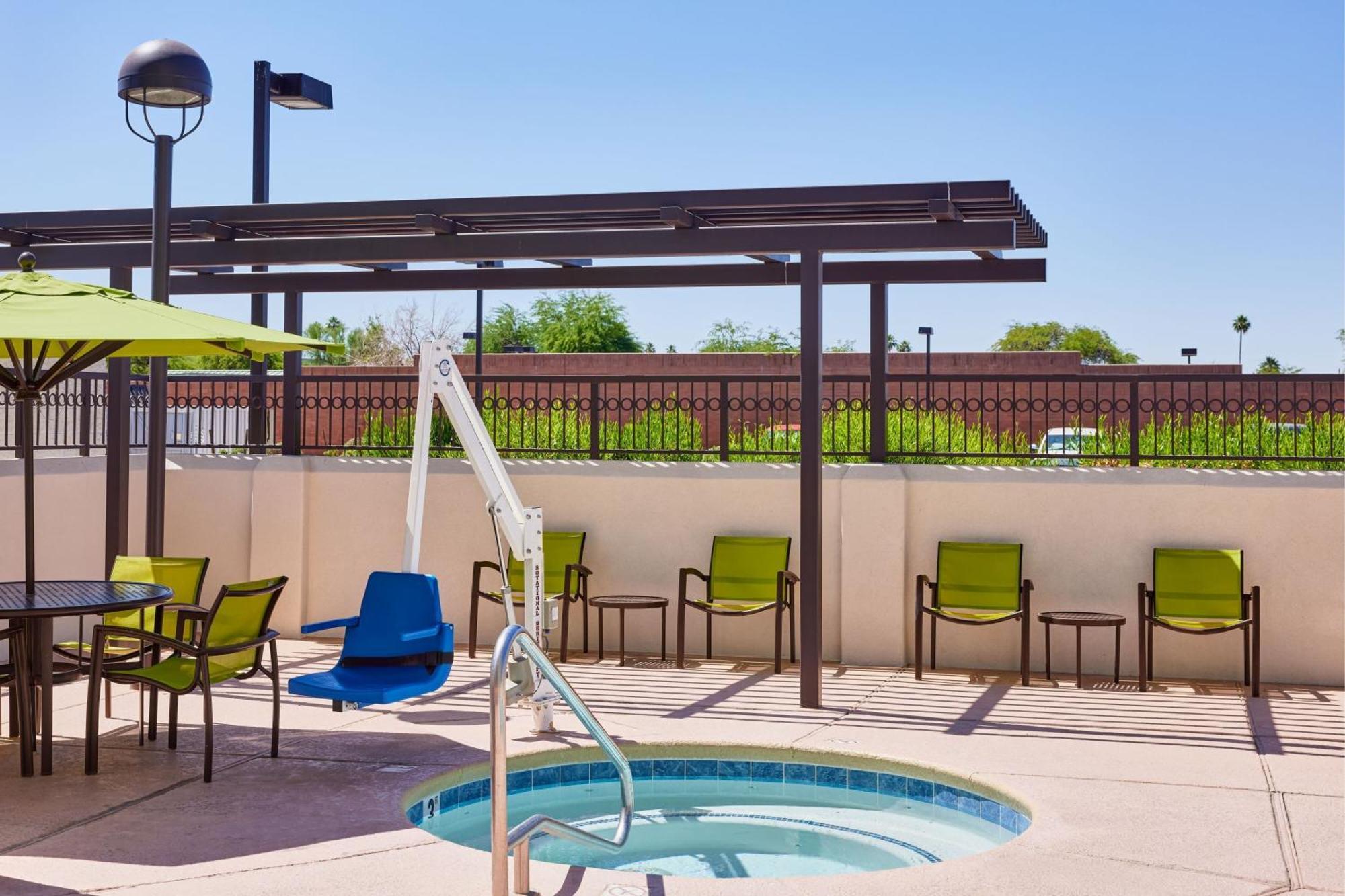 Springhill Suites Phoenix Tempe Airport Bagian luar foto